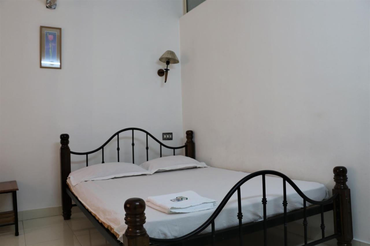 Hotel East Coast Thiruvananthapuram Esterno foto