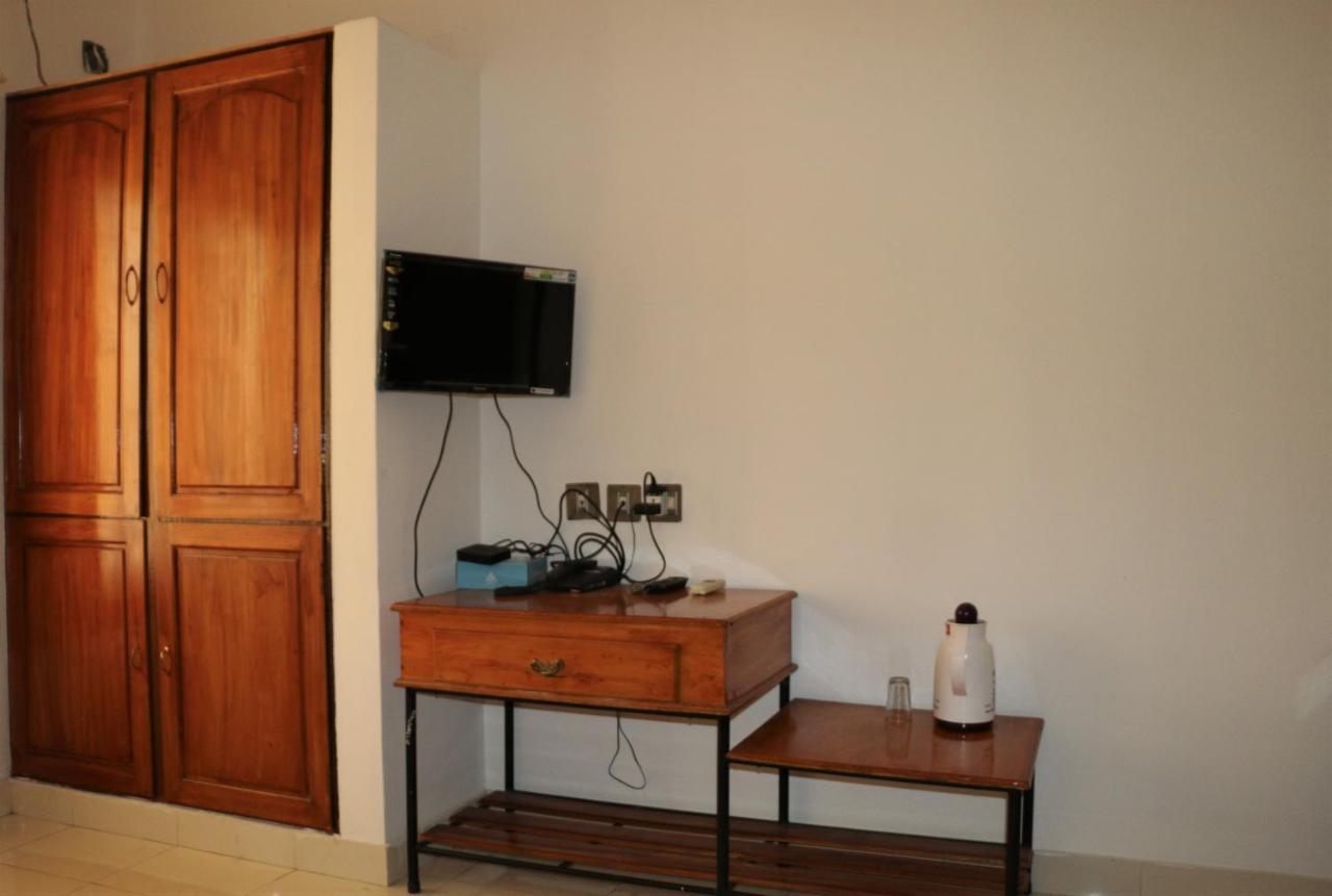 Hotel East Coast Thiruvananthapuram Esterno foto