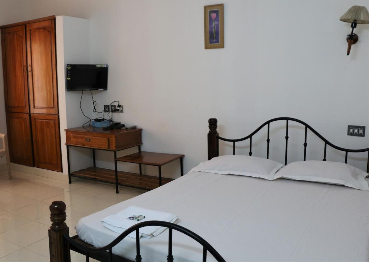 Hotel East Coast Thiruvananthapuram Esterno foto