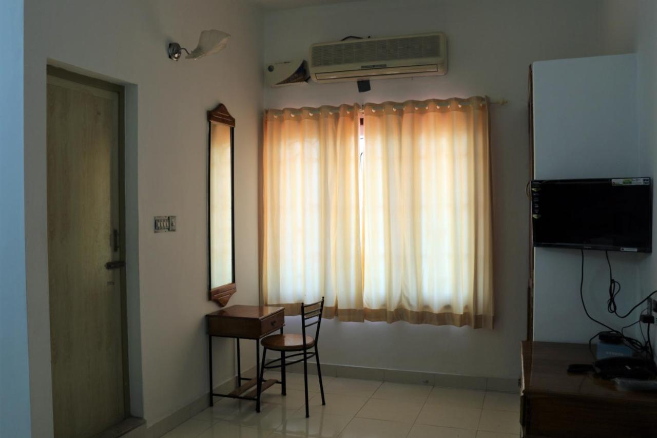 Hotel East Coast Thiruvananthapuram Esterno foto