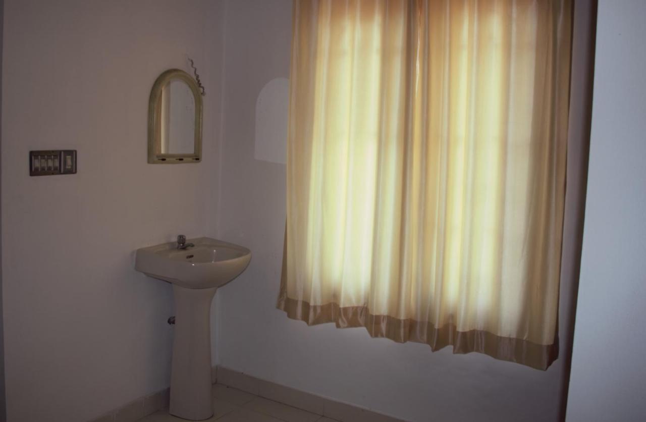 Hotel East Coast Thiruvananthapuram Esterno foto