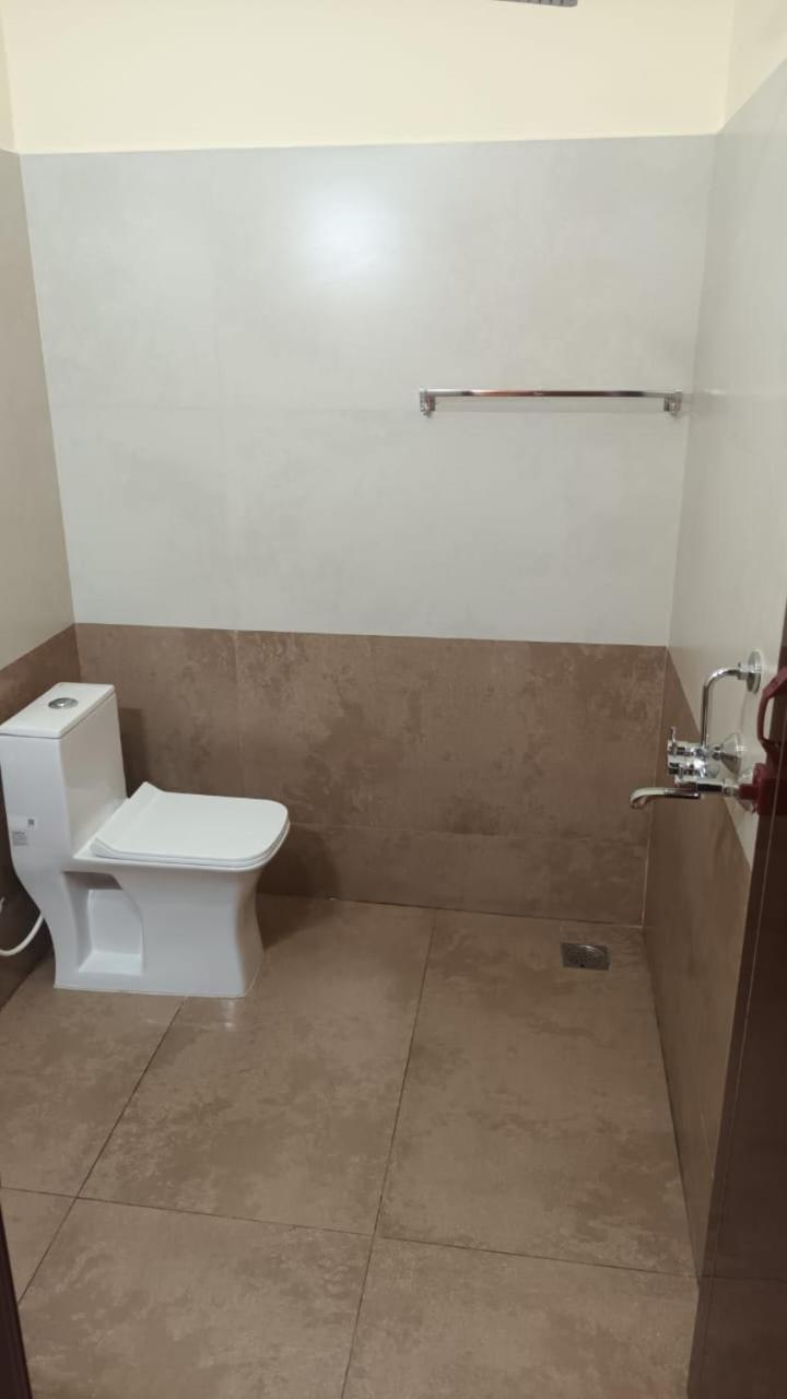 Hotel East Coast Thiruvananthapuram Esterno foto