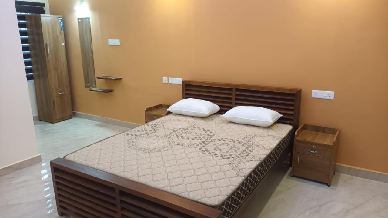 Hotel East Coast Thiruvananthapuram Esterno foto